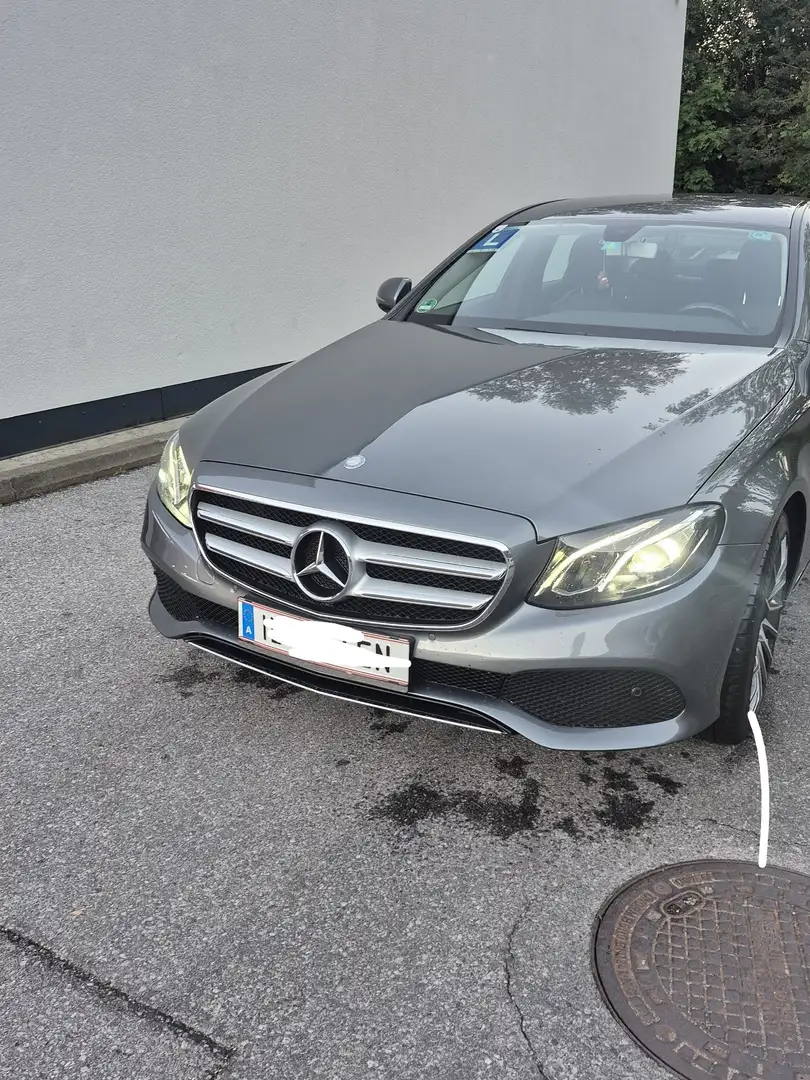 Mercedes-Benz E 200 d Aut. - 1