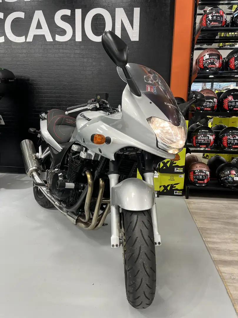 Kawasaki ZR - 7 Argent - 1