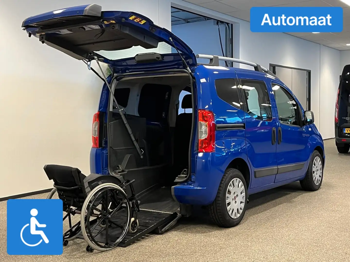 Fiat Qubo Rolstoelauto Automaat - Rolstoel voorin Bleu - 2