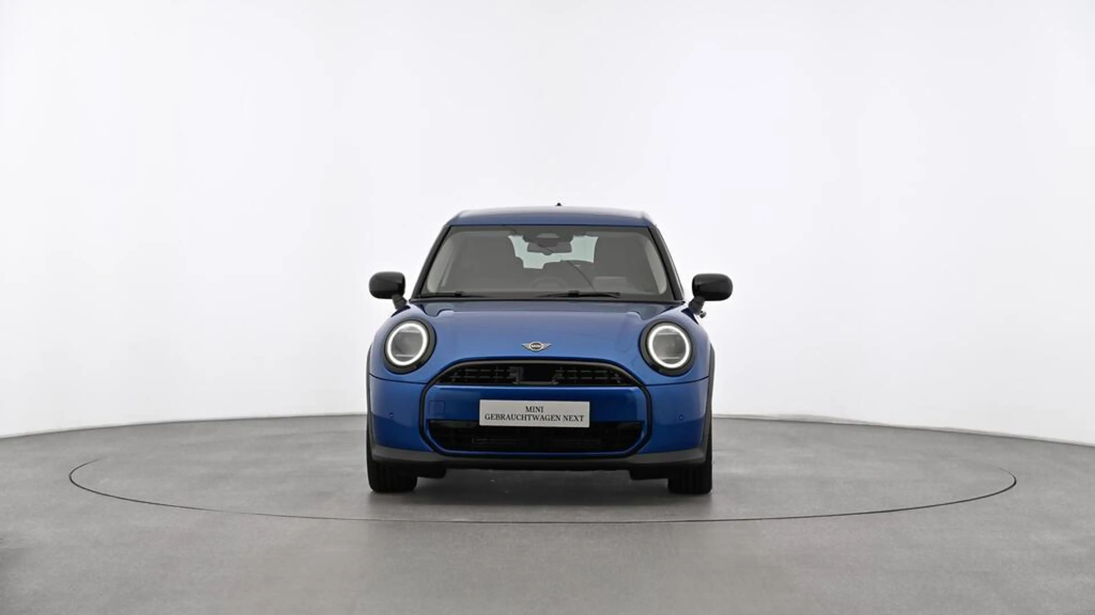 MINI Cooper C Essential Trim — photo 15