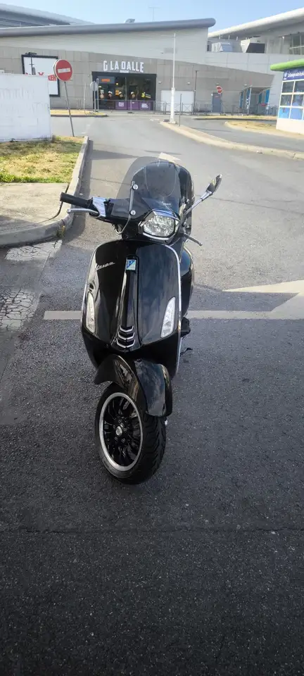 Vespa 125
