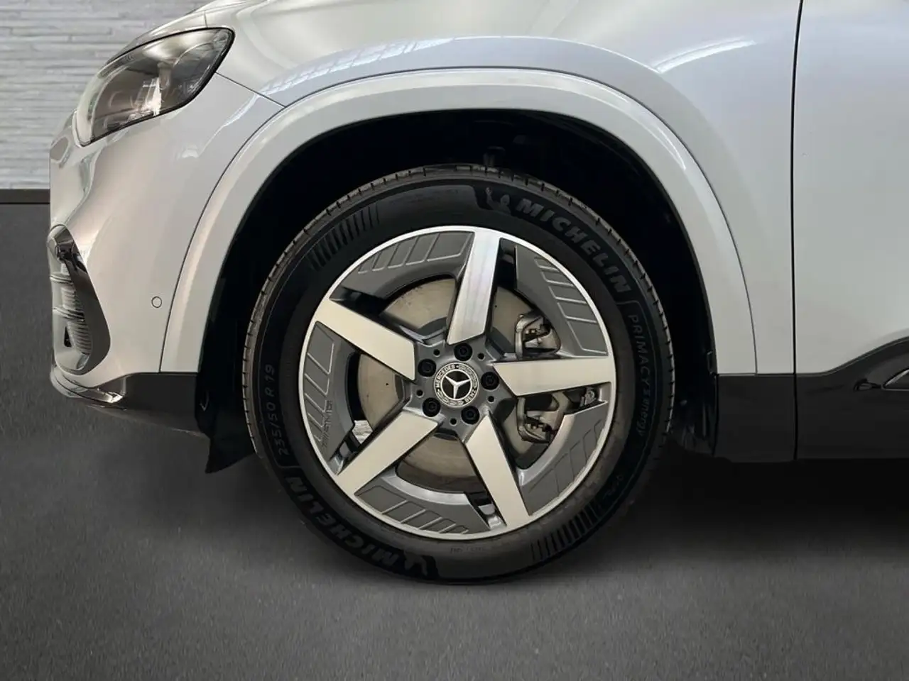 Mercedes-Benz GLB 2026