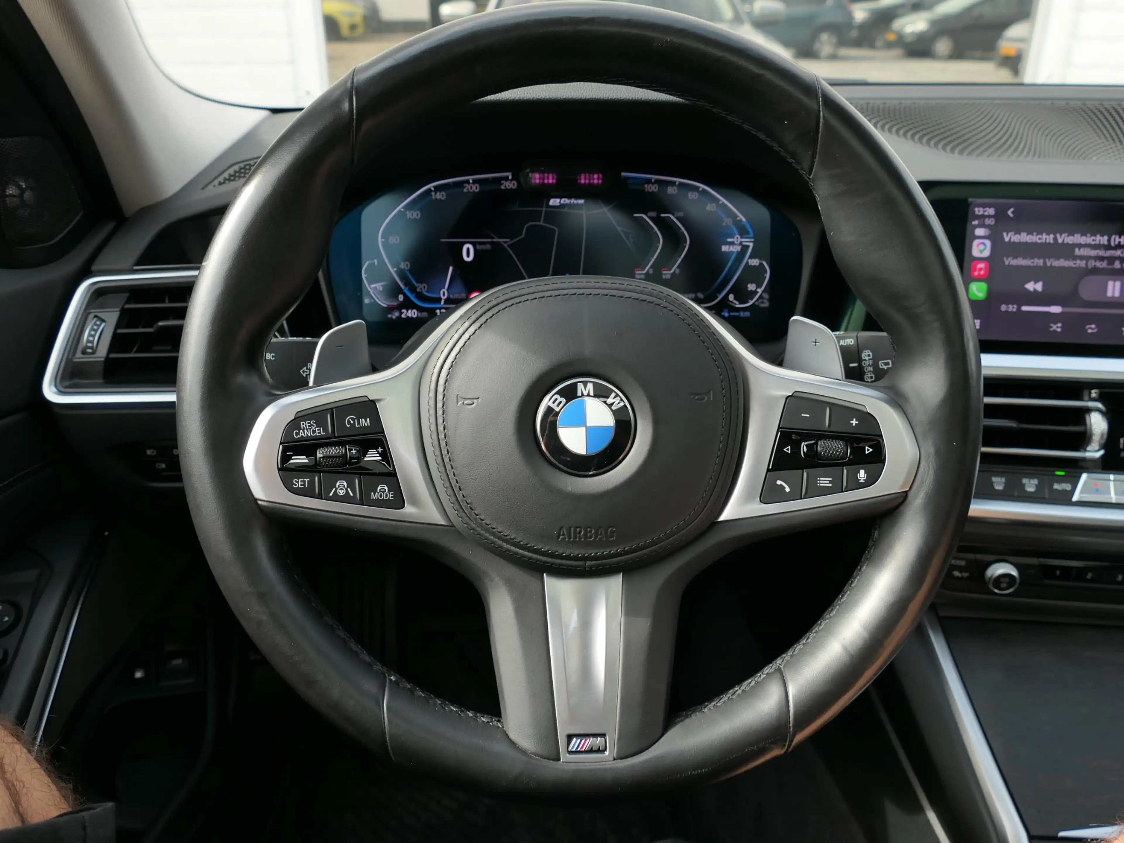 BMW 330 3-serie Touring 330e High Executive | Shadow line — photo 5