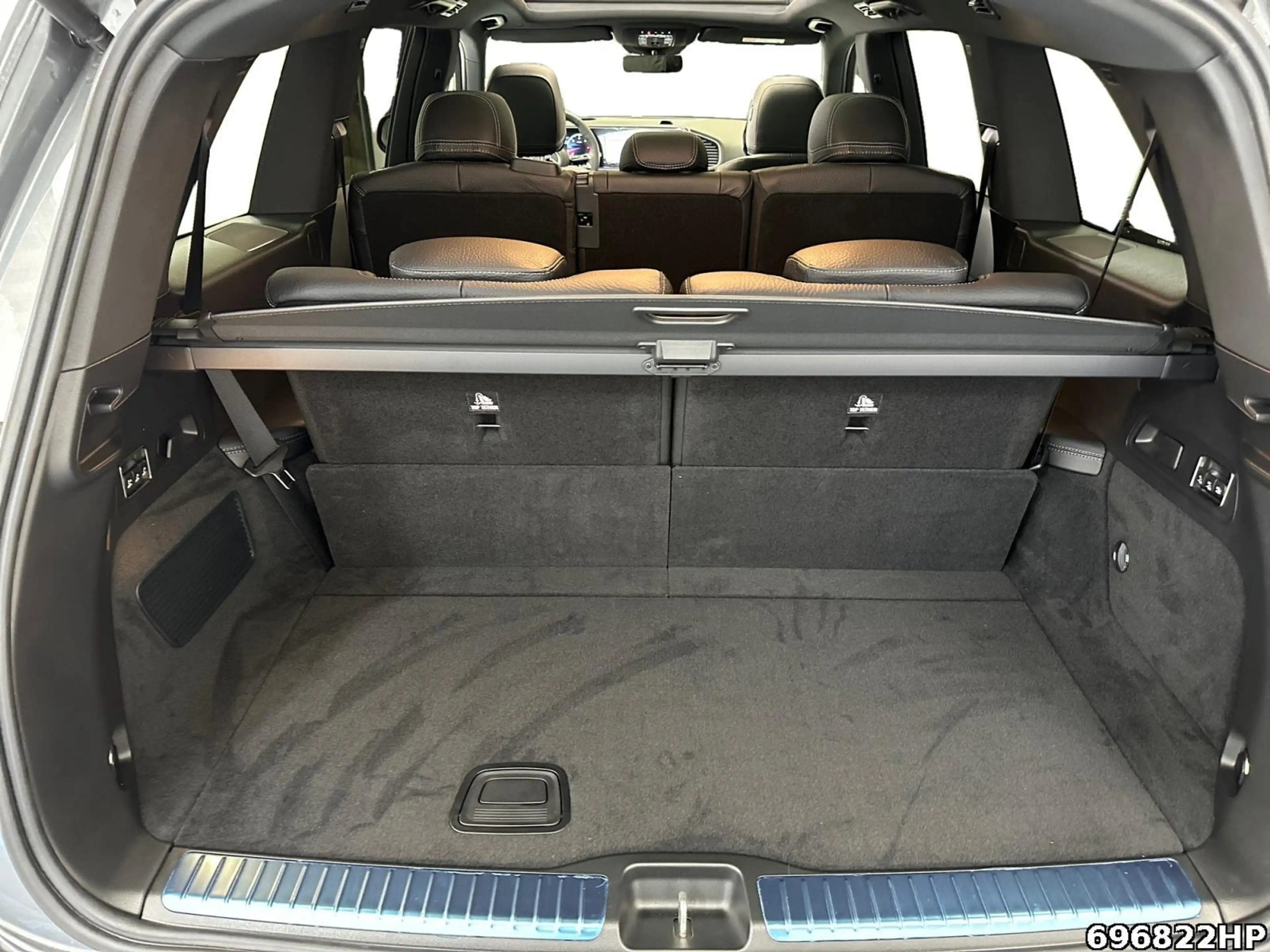 Mercedes-Benz GLS 450 d 4MATIC +PREMIUM+HUD+STANDHZG+PANO+360+ — photo 6