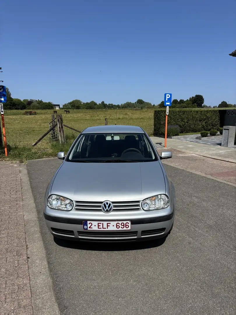 Volkswagen Golf 1.4i Comfortline - 1