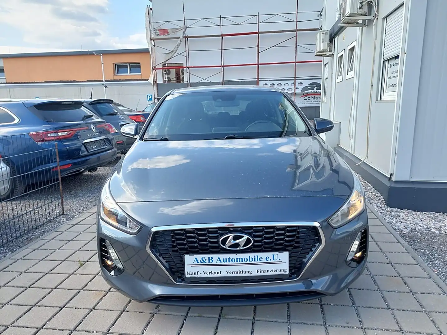 Hyundai i30 Finanzierung möglich Grau - 2