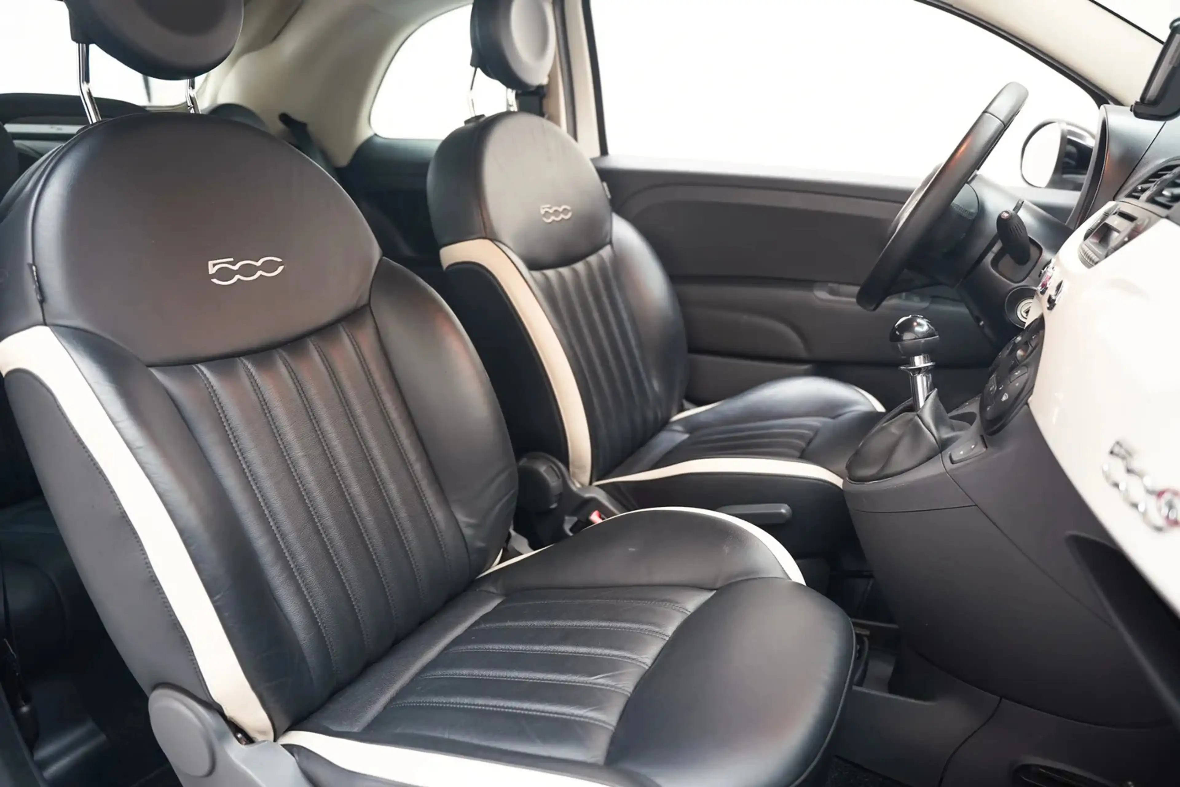 Fiat 500C 1.2 Lounge Cabrio [ Leer Climate Navi PDC Lichtmet — photo 13