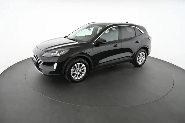 Ford Kuga view 3