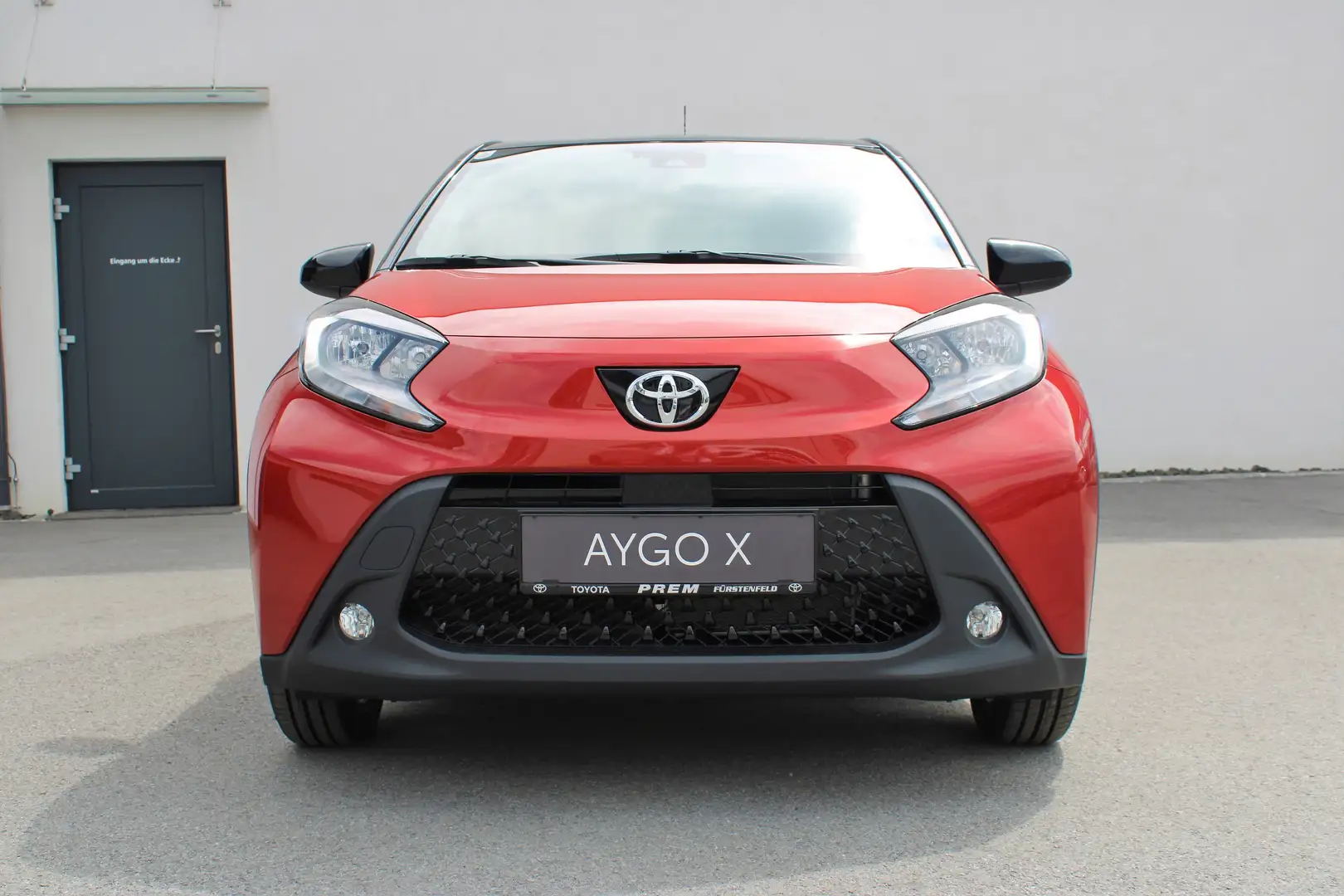 Toyota Aygo X Pulse CVT mit Komfort Paket und Smart Connect! Rot - 1