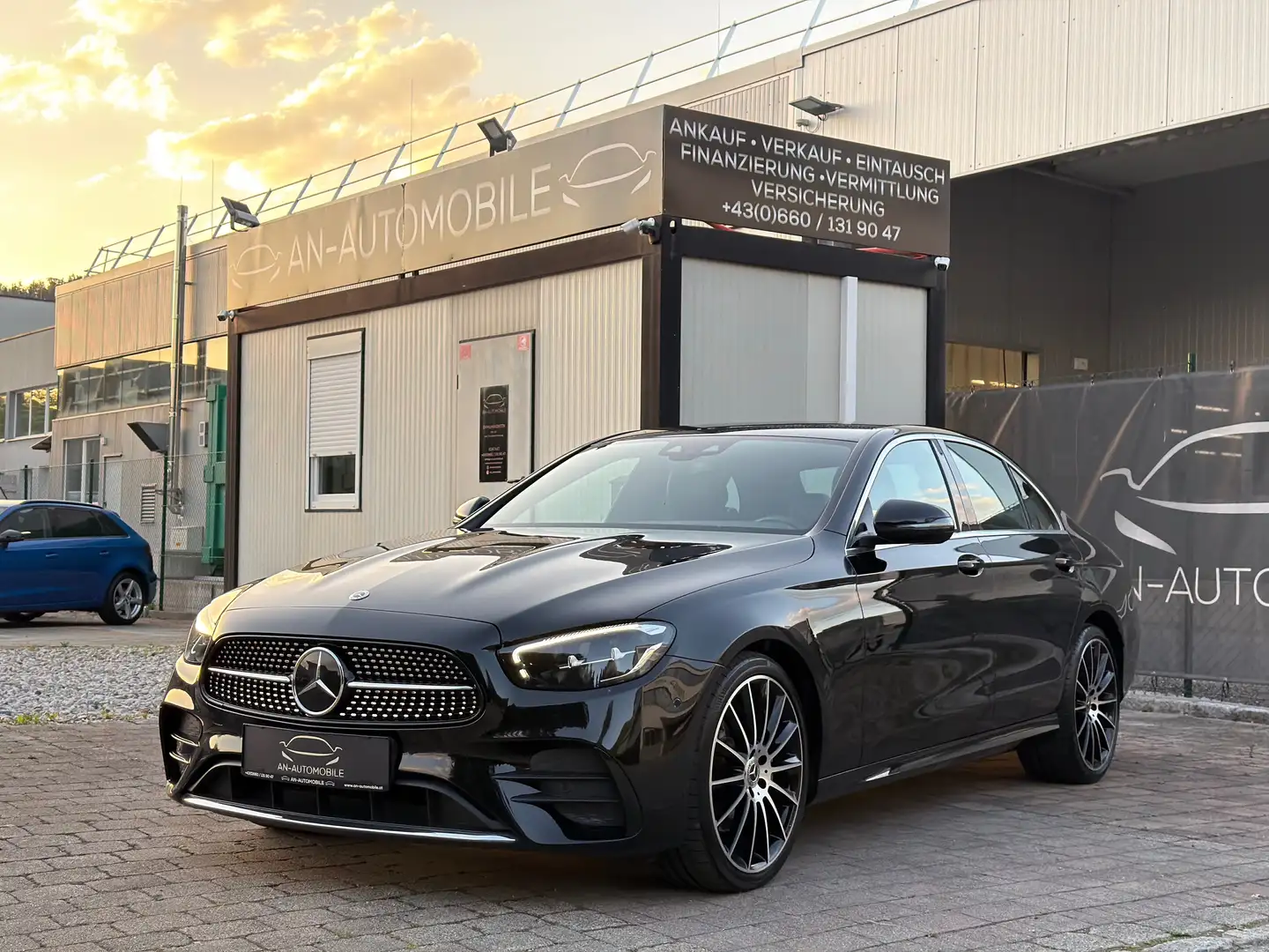 Mercedes-Benz E 220 d 4MATIC Aut. AMG-Line Finanzierung möglich Schwarz - 1
