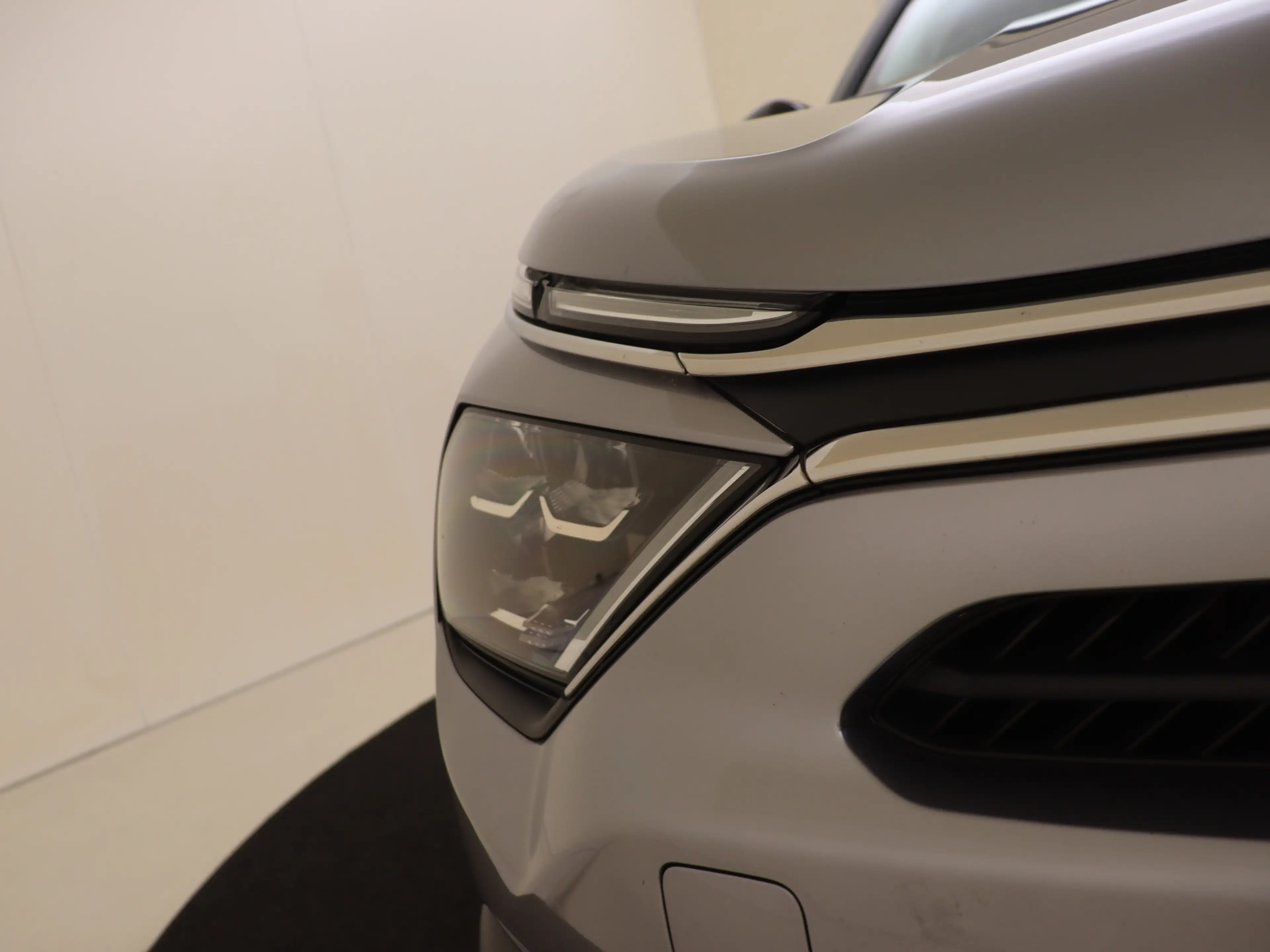 Citroen E-C4 Electric Feel 50 kWh — photo 13