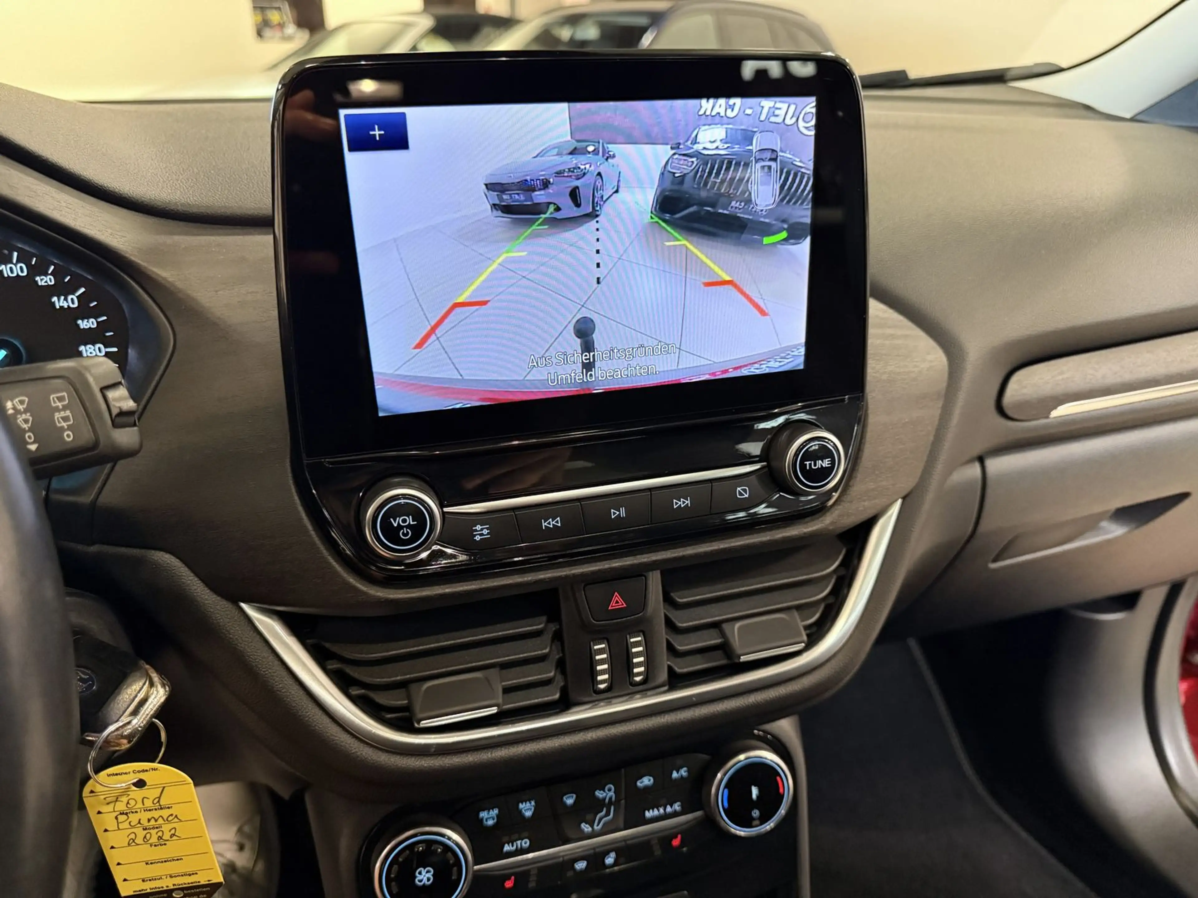 Ford Puma Titanium X *1.Hand-Pano-AHK-B&O-LED* — photo 15
