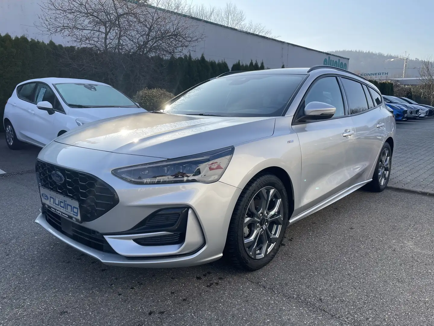 Ford Focus Turnier 1.0 EcoBoost Hybrid Aut. ST-Line Argent - 2
