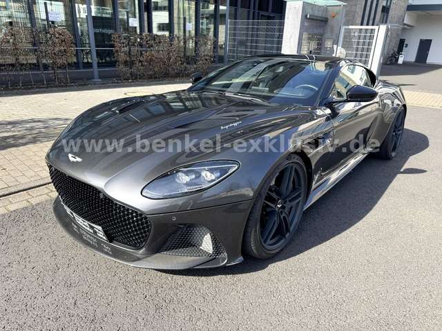 Imagine Aston Martin DBS 5.2 V12 Superleggera
