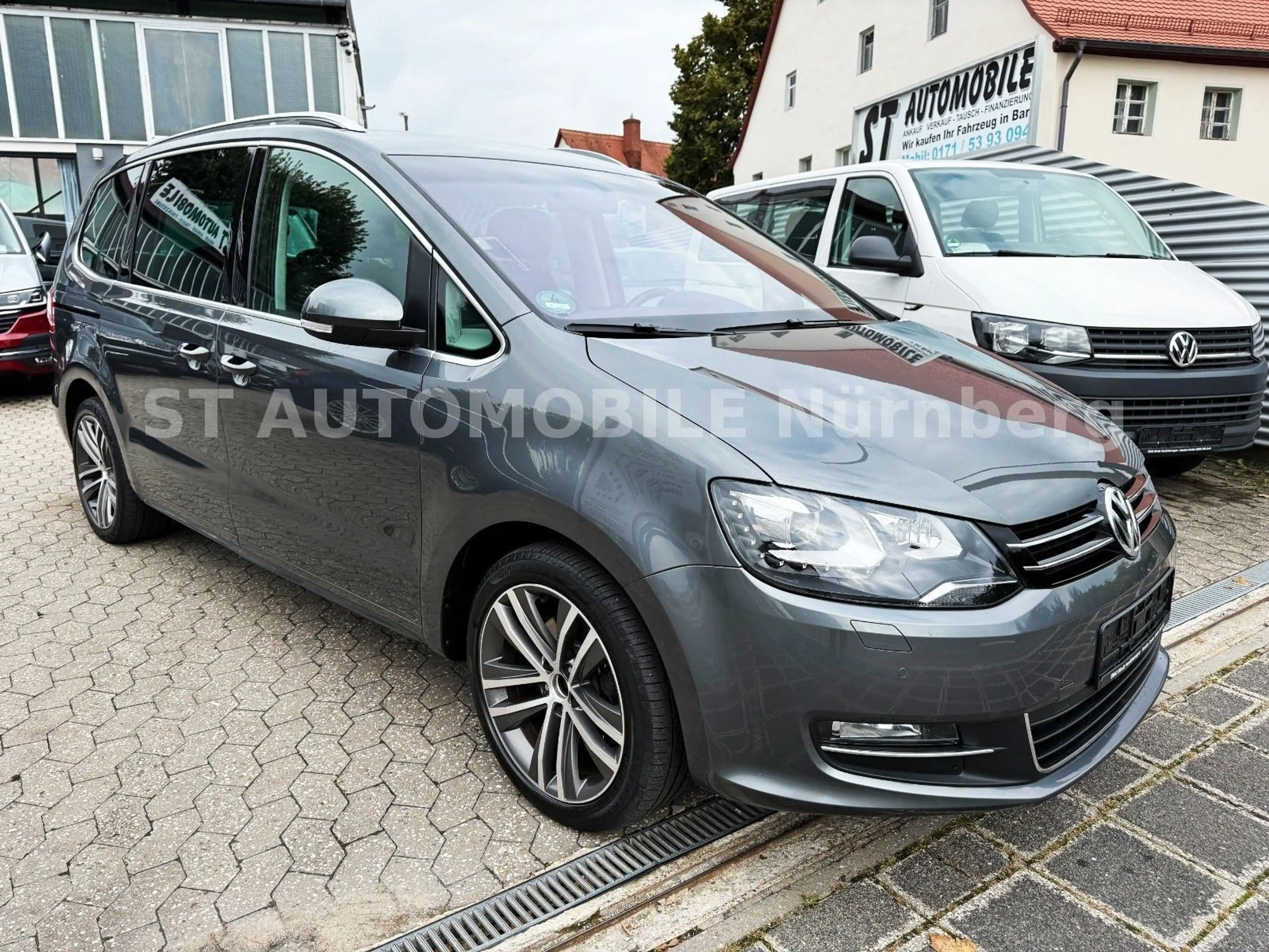 Volkswagen Sharan 2.0 TDI DSG BMT HIGHLINE*7SITZ*PANORAMA* — photo 3
