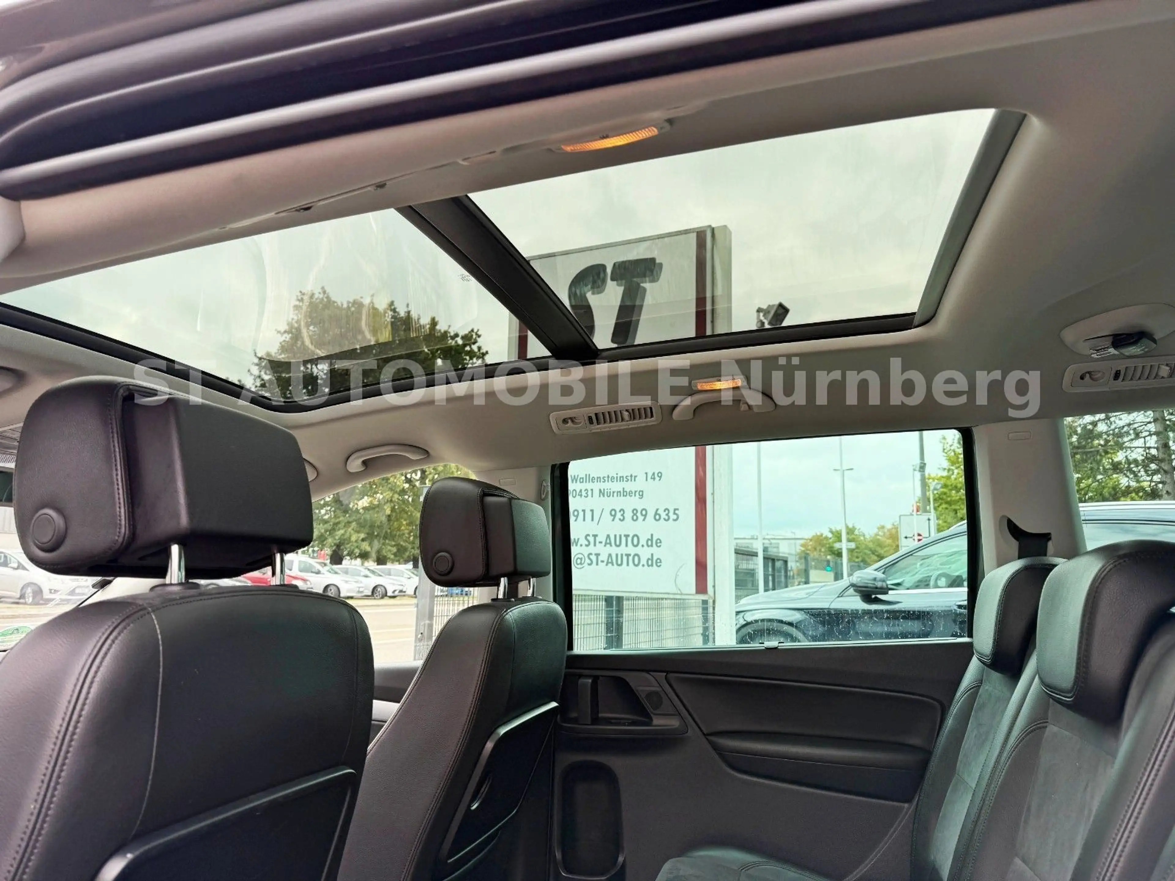 Volkswagen Sharan 2.0 TDI DSG BMT HIGHLINE*7SITZ*PANORAMA* — photo 10
