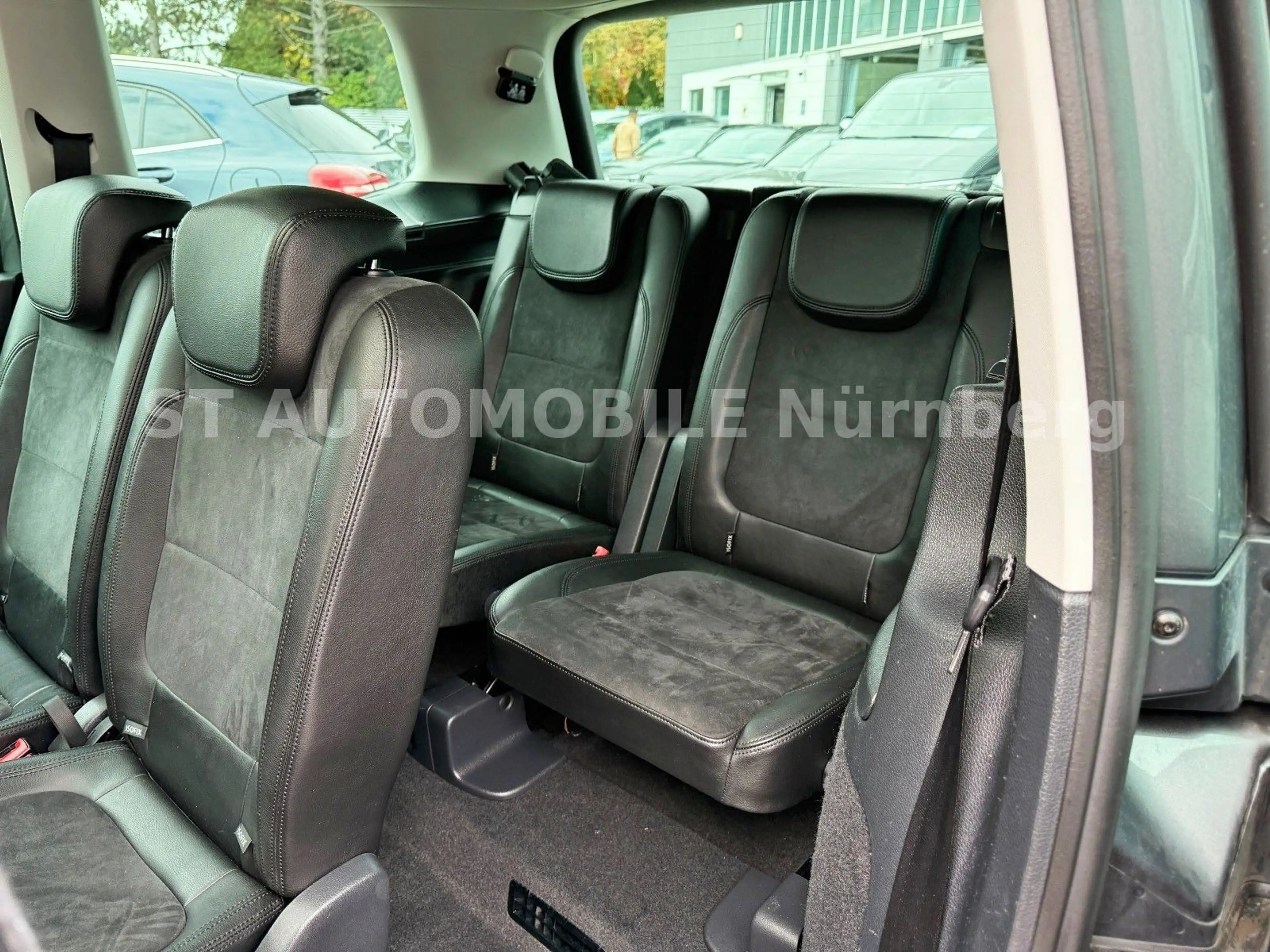Volkswagen Sharan 2.0 TDI DSG BMT HIGHLINE*7SITZ*PANORAMA* — photo 11
