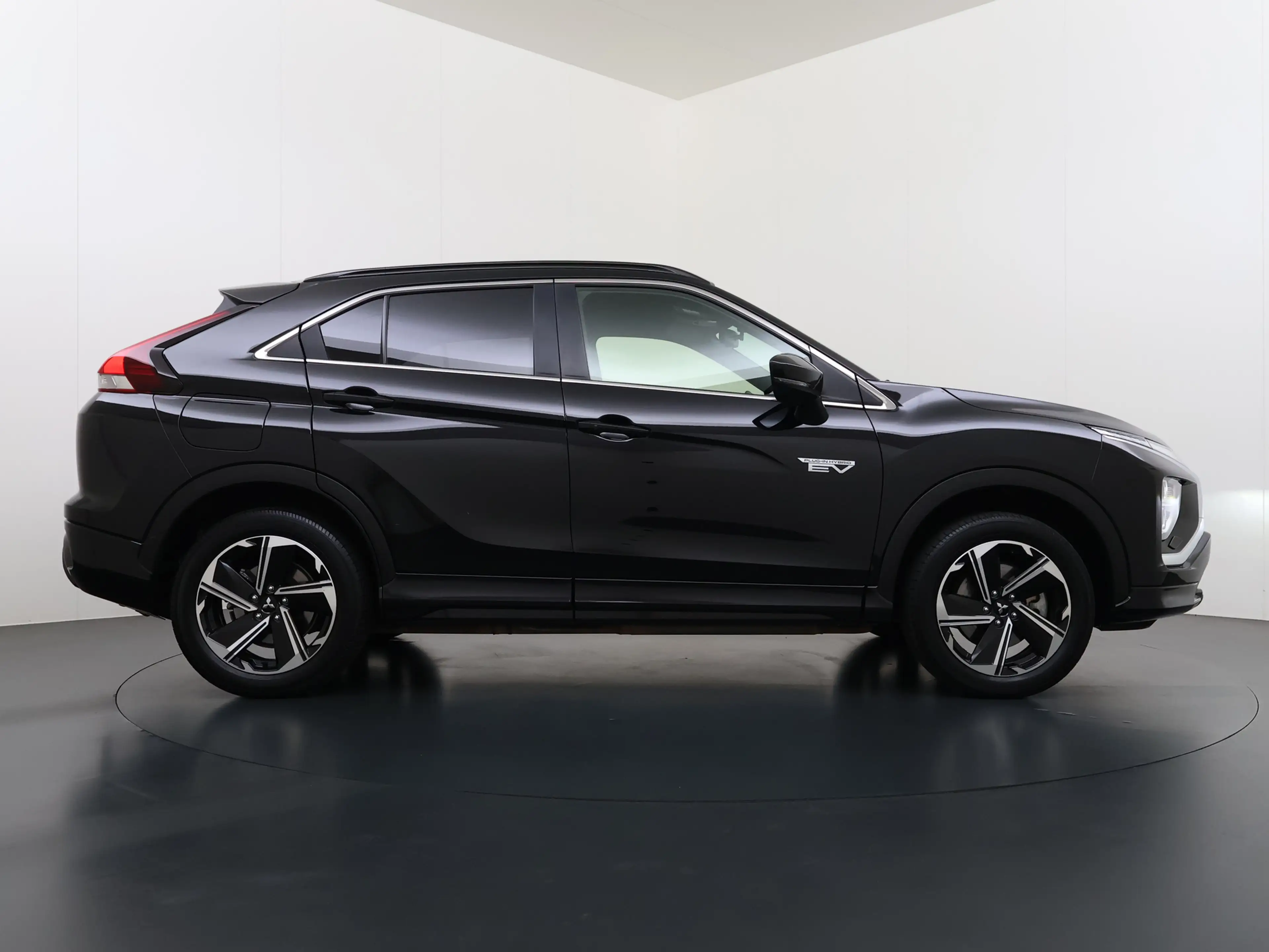 Mitsubishi Eclipse Cross 2.4I 188PK Automaat PHEV Hybride 360°Camera Adap.C — photo 36