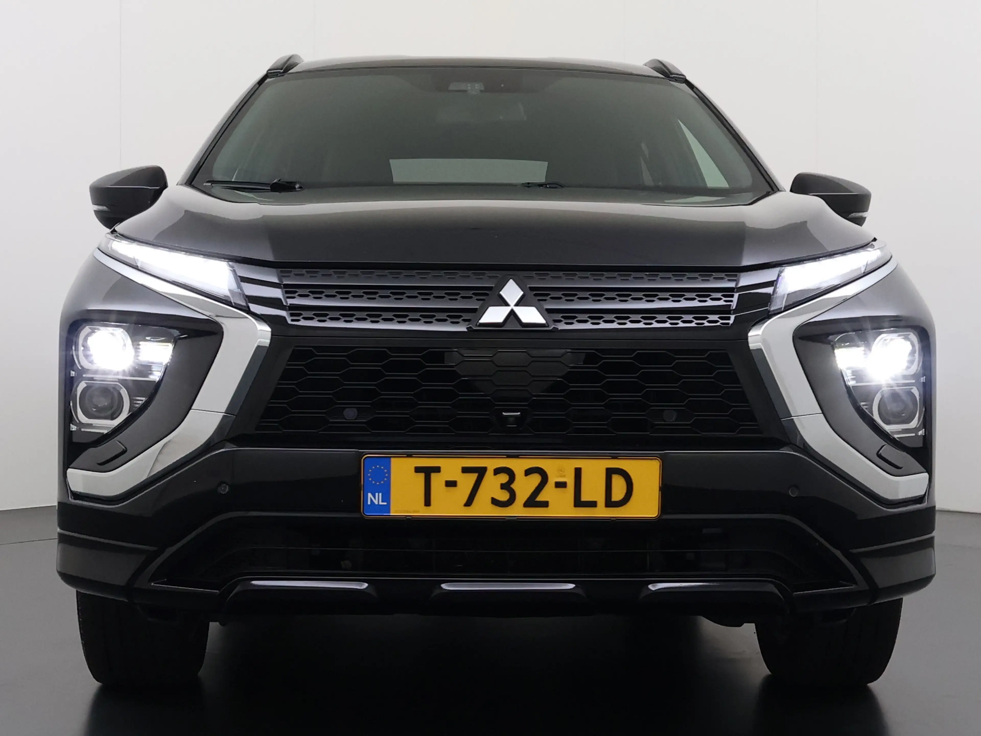 Mitsubishi Eclipse Cross 2.4I 188PK Automaat PHEV Hybride 360°Camera Adap.C — photo 37