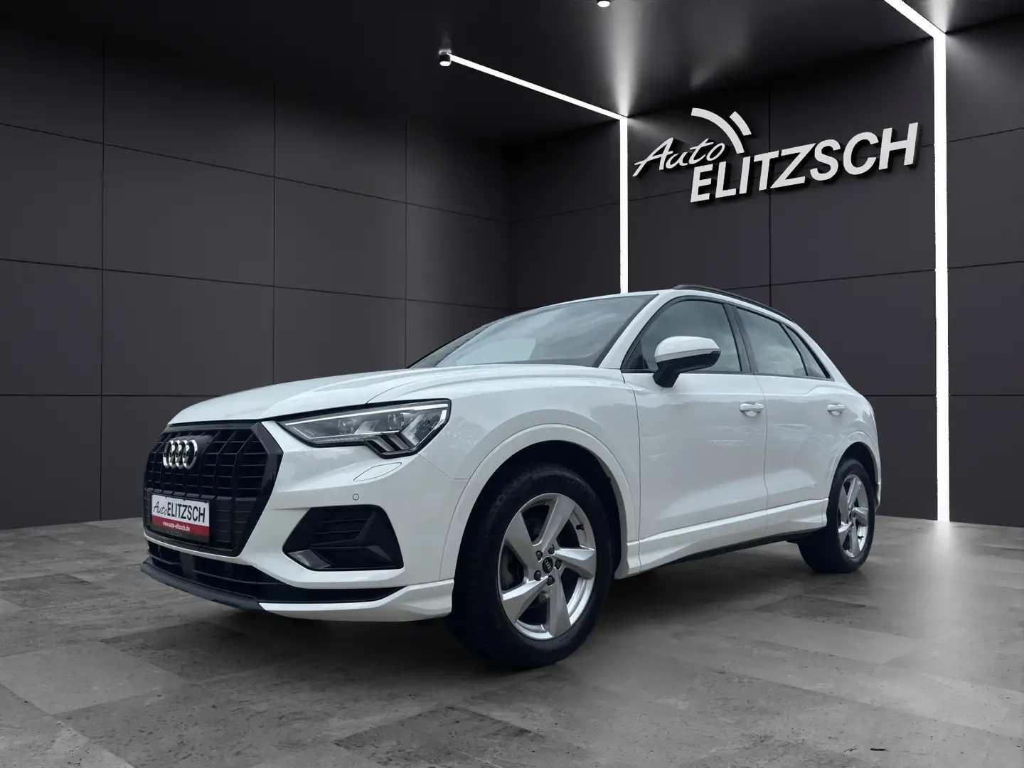 Audi Q3 35 TDI advancedS tronic Matrix Navi Optik Paket... Weiß - 2