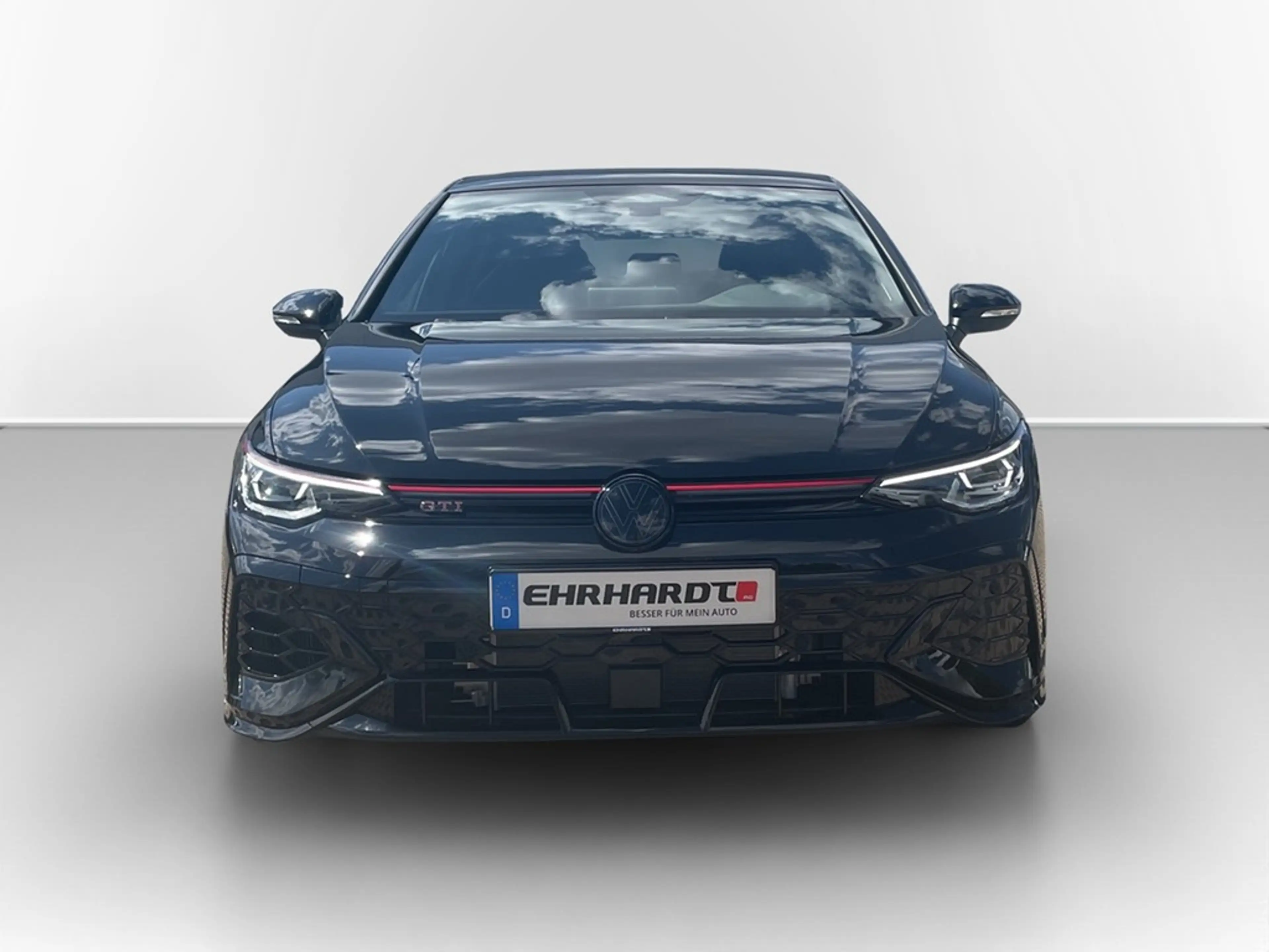 Volkswagen Golf GTI EDITION 50 2,0 l TSI OPF 239 kW (325 PS) 7-Gang... — photo 2