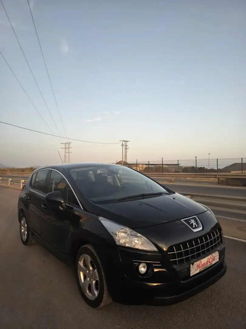 Peugeot 3008 1.6HDI FAP Sport Pack 112 Negro - 2