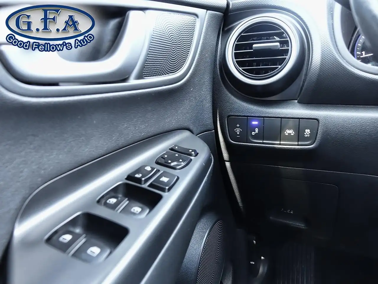Hyundai KONA fotografie Hyundai KONA