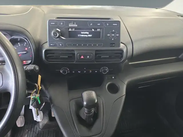 Toyota Proace City view 11