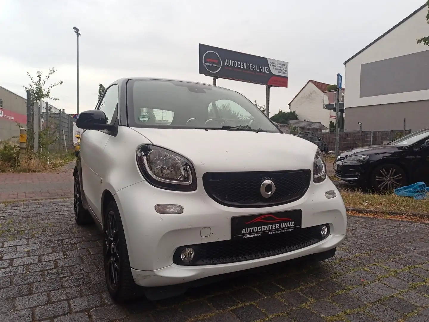 smart forTwo fortwo coupe Basis Black - 1