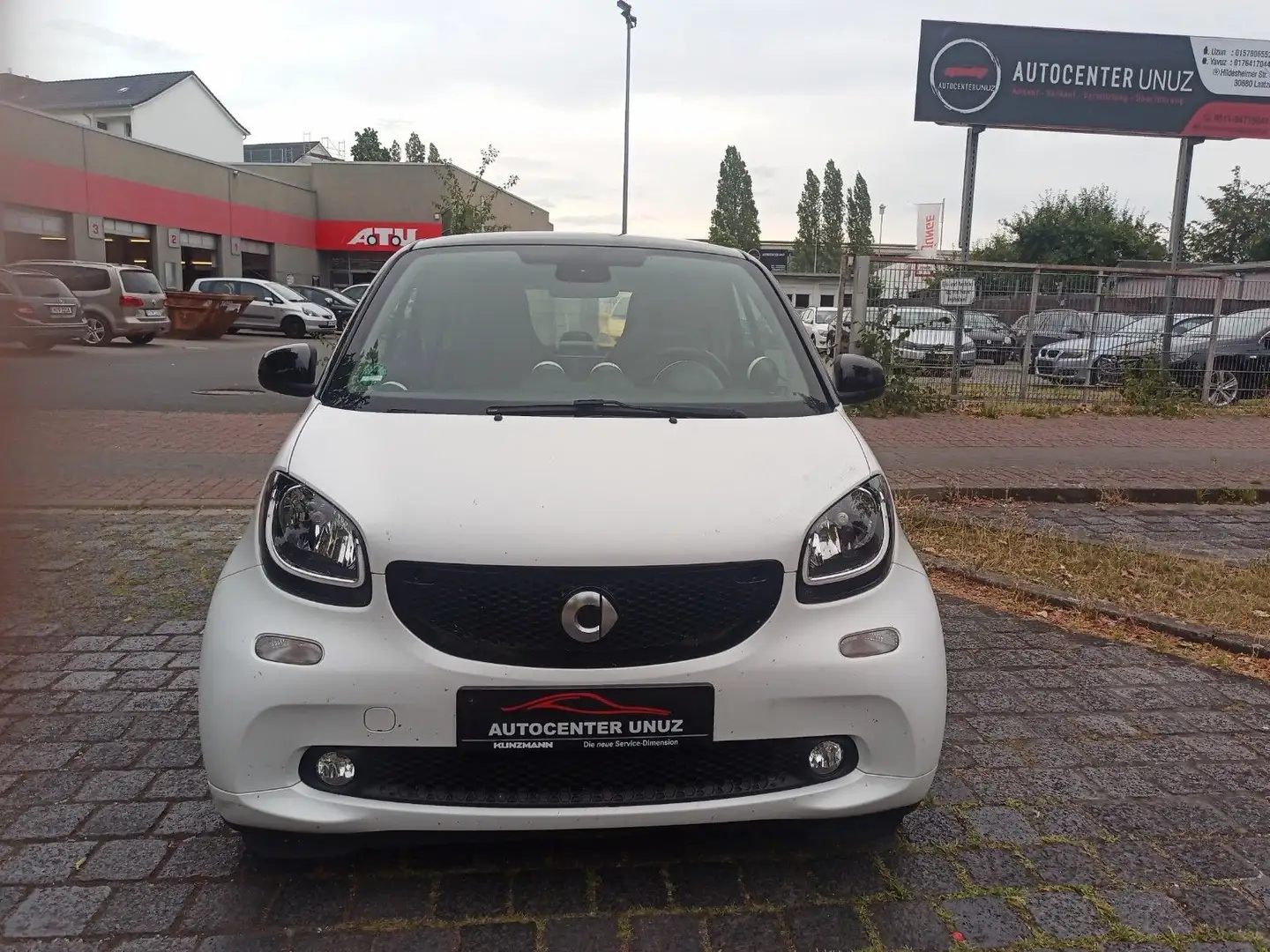 smart forTwo fortwo coupe Basis Black - 2