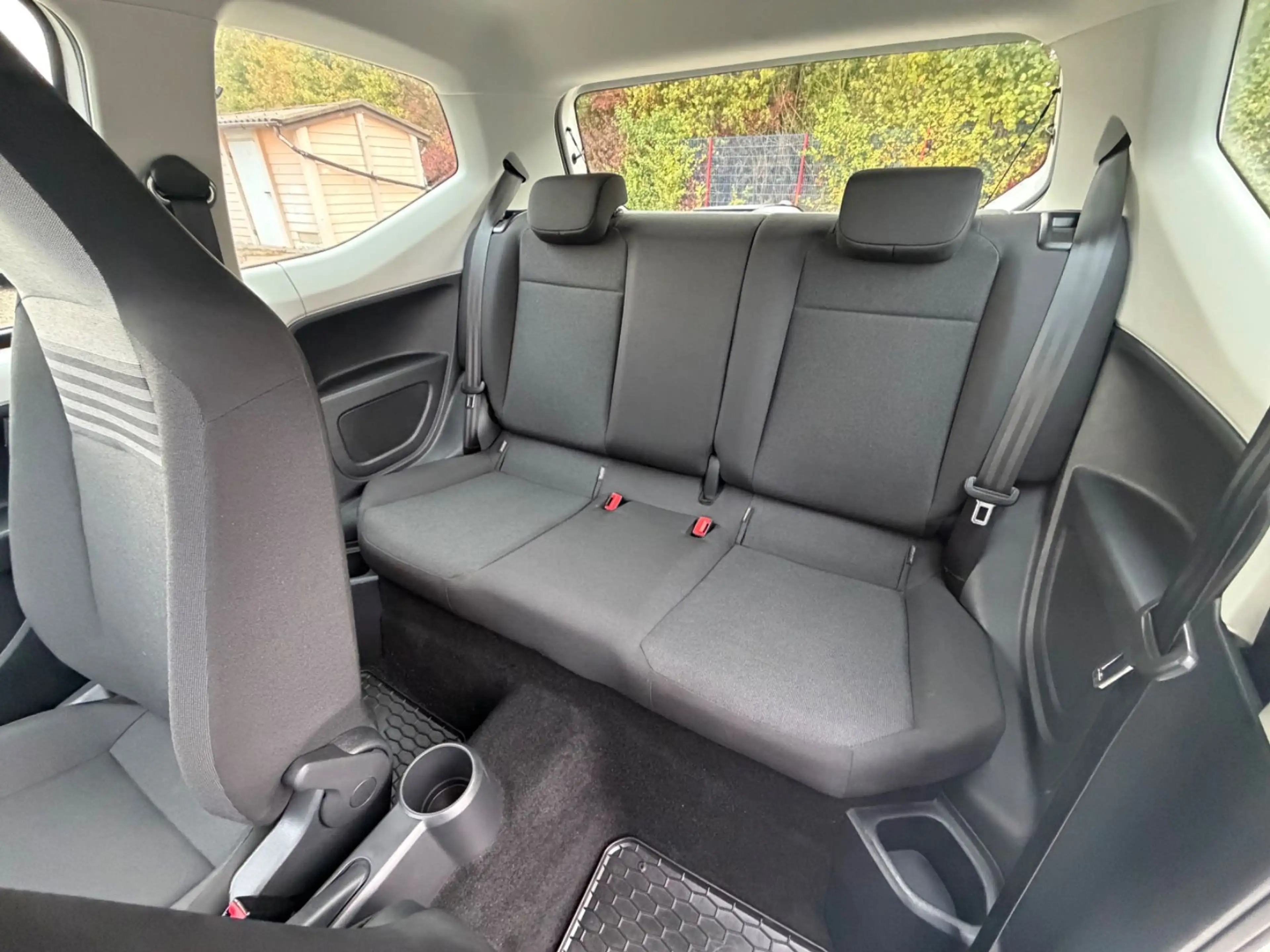 Volkswagen up! 1.0 UP! *1 HAND *27 TKM *TÜV NEU *KLIMA — photo 13