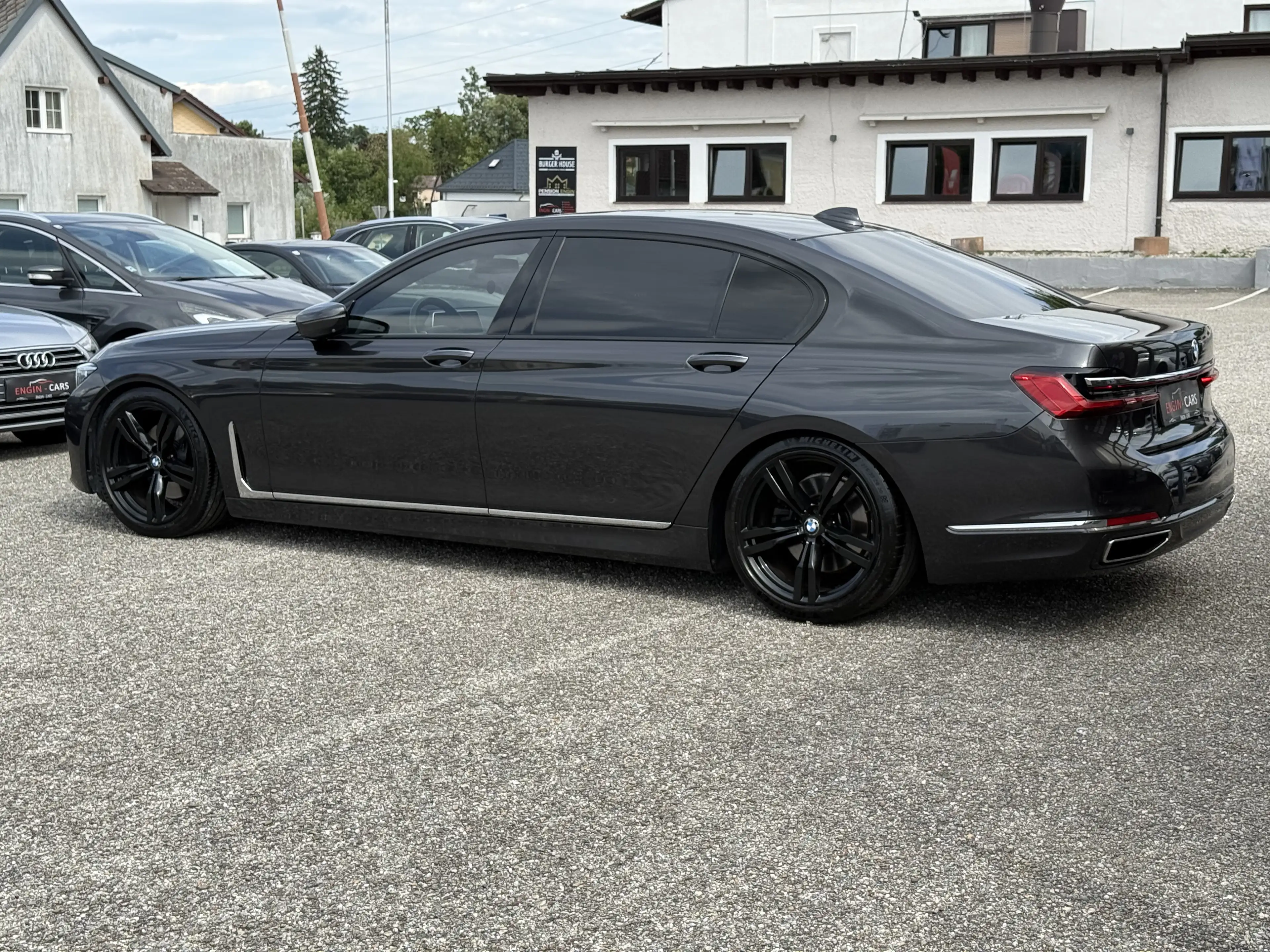 BMW 730 730Ld xDrive Aut. — photo 9