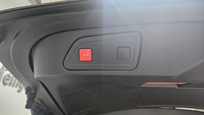 Citroen C5 Aircross Max Hybrid 145 ACC Kamera Navi SHZ — photo 7
