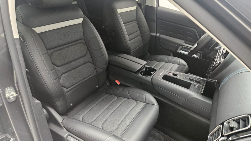 Citroen C5 Aircross Max Hybrid 145 ACC Kamera Navi SHZ — photo 14