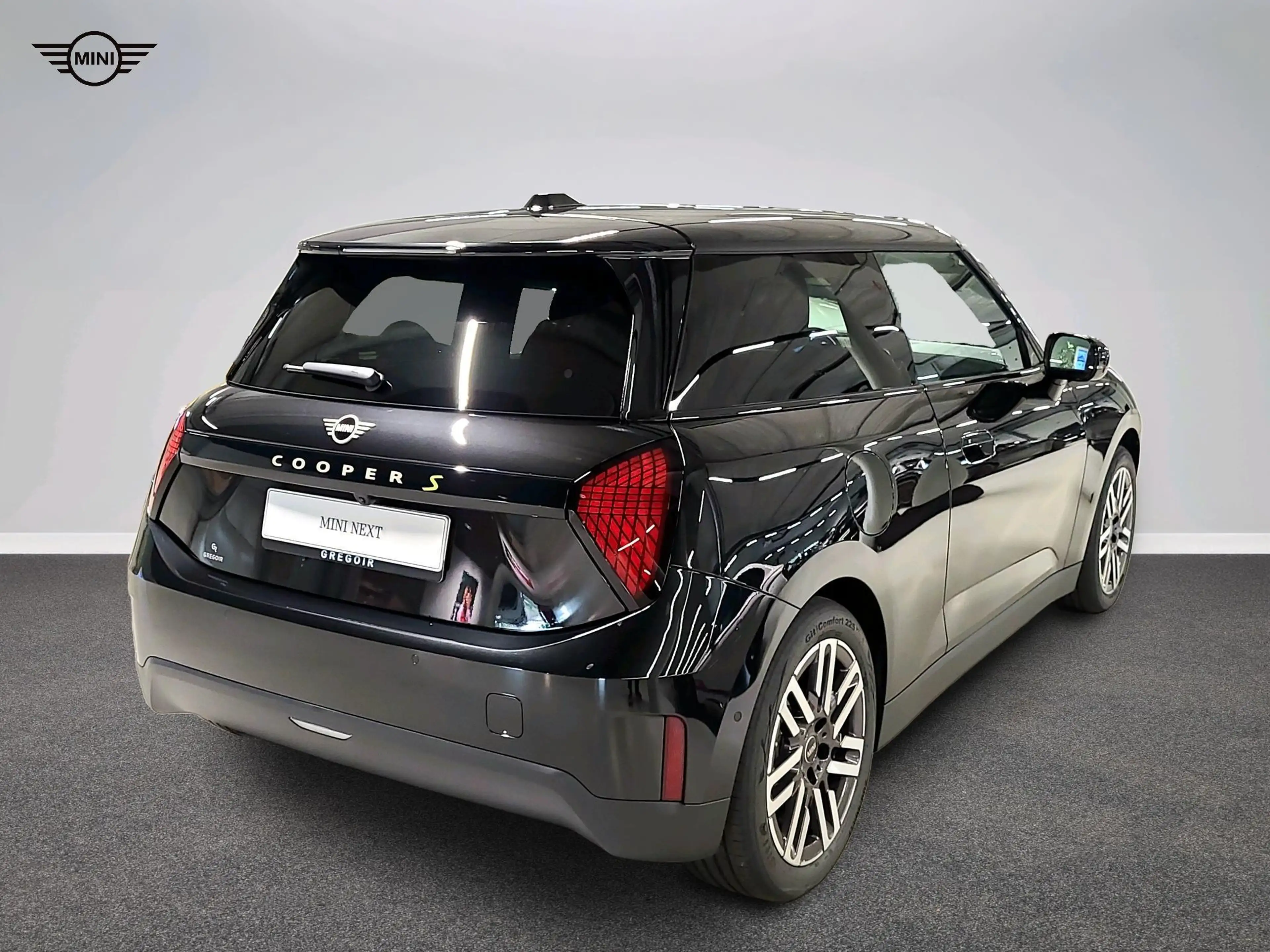 MINI Cooper SE Classic Trim — photo 4