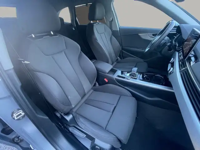 Audi A4 view 19