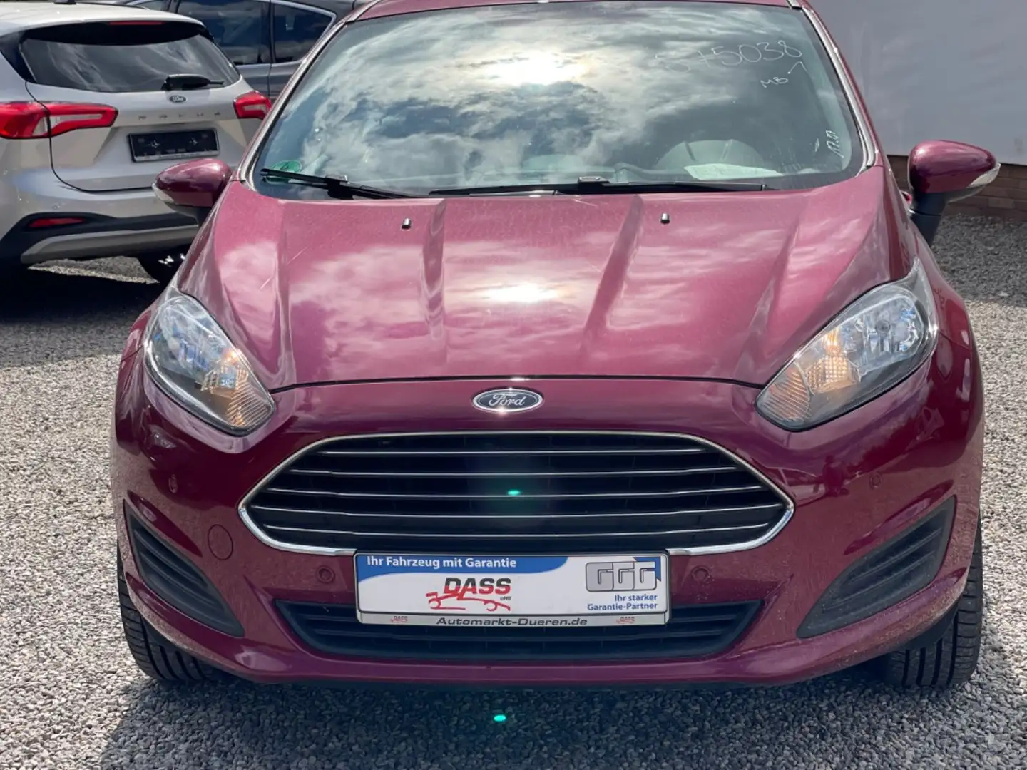 Ford Fiesta SYNC Edition Rot - 2
