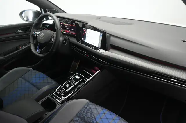 Volkswagen Golf view 7