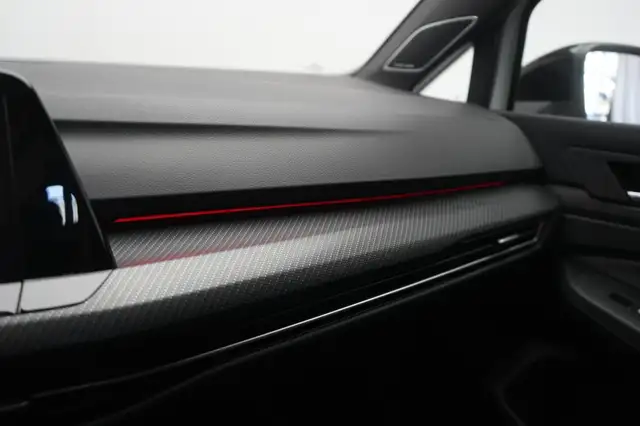 Volkswagen Golf view 19
