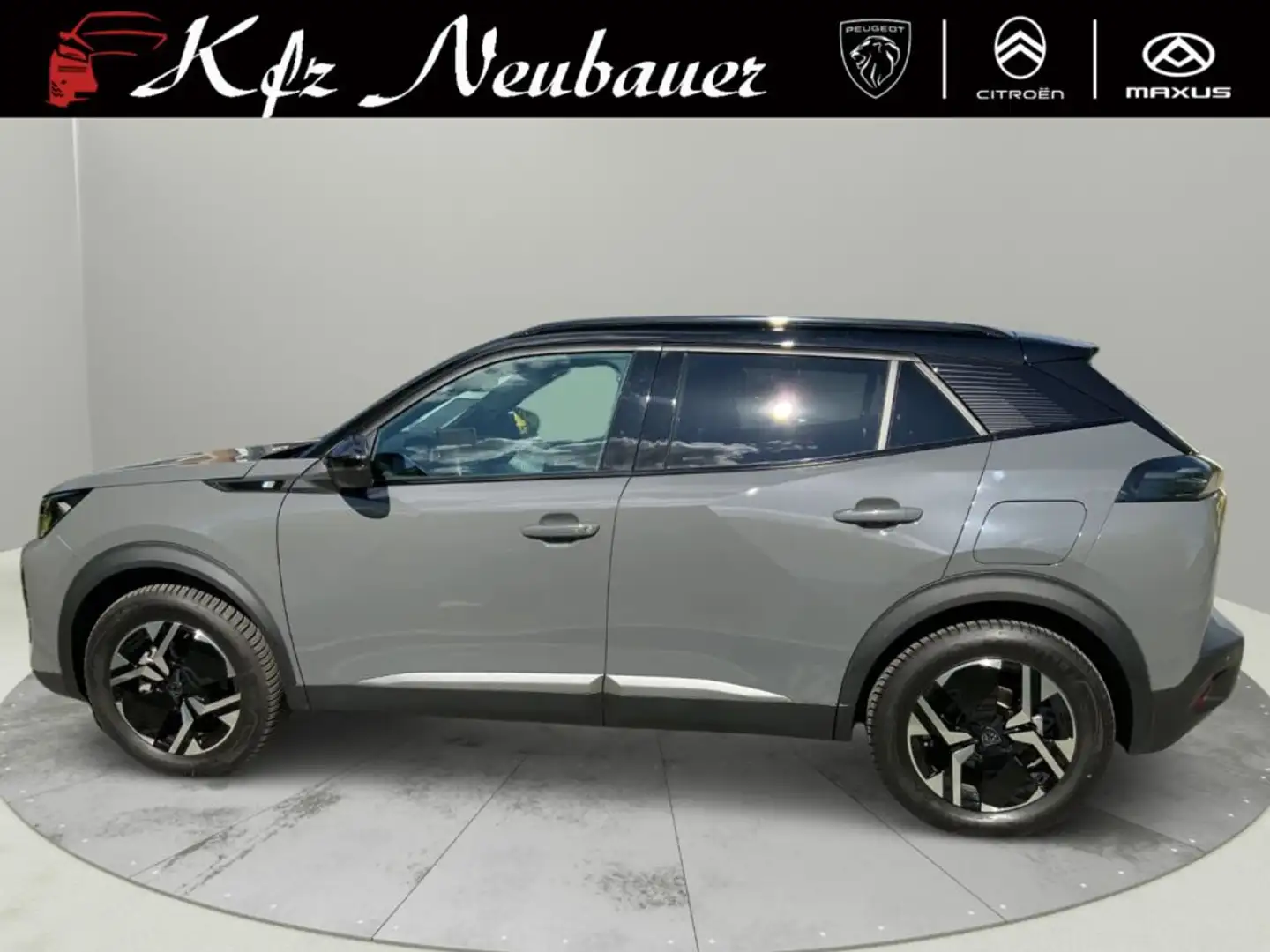 Peugeot e-2008 GT 54KWh Facelift!! Šedá - 2