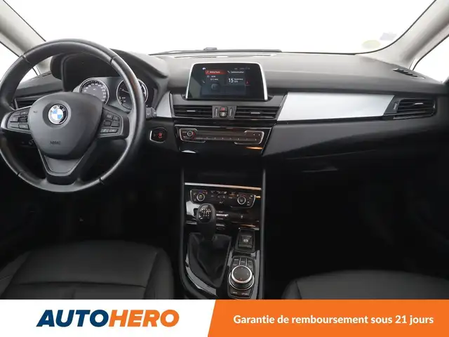 BMW 2 Series view 12