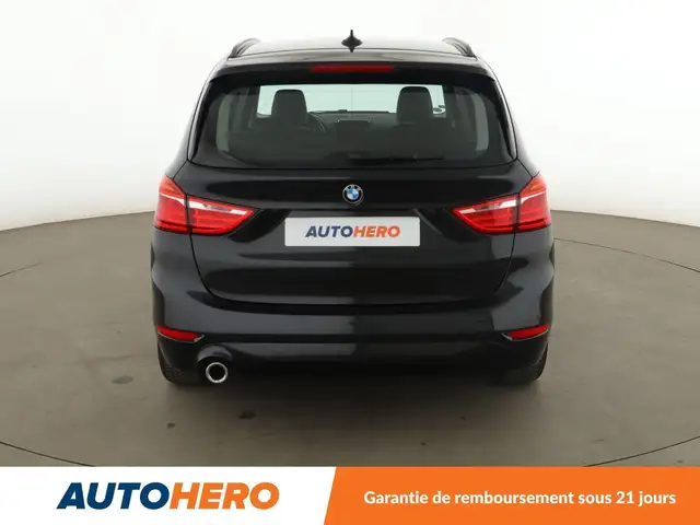 BMW 2 Series view 5