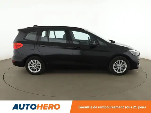 BMW 2 Series view 7