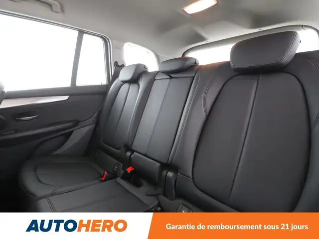BMW 2 Series view 14