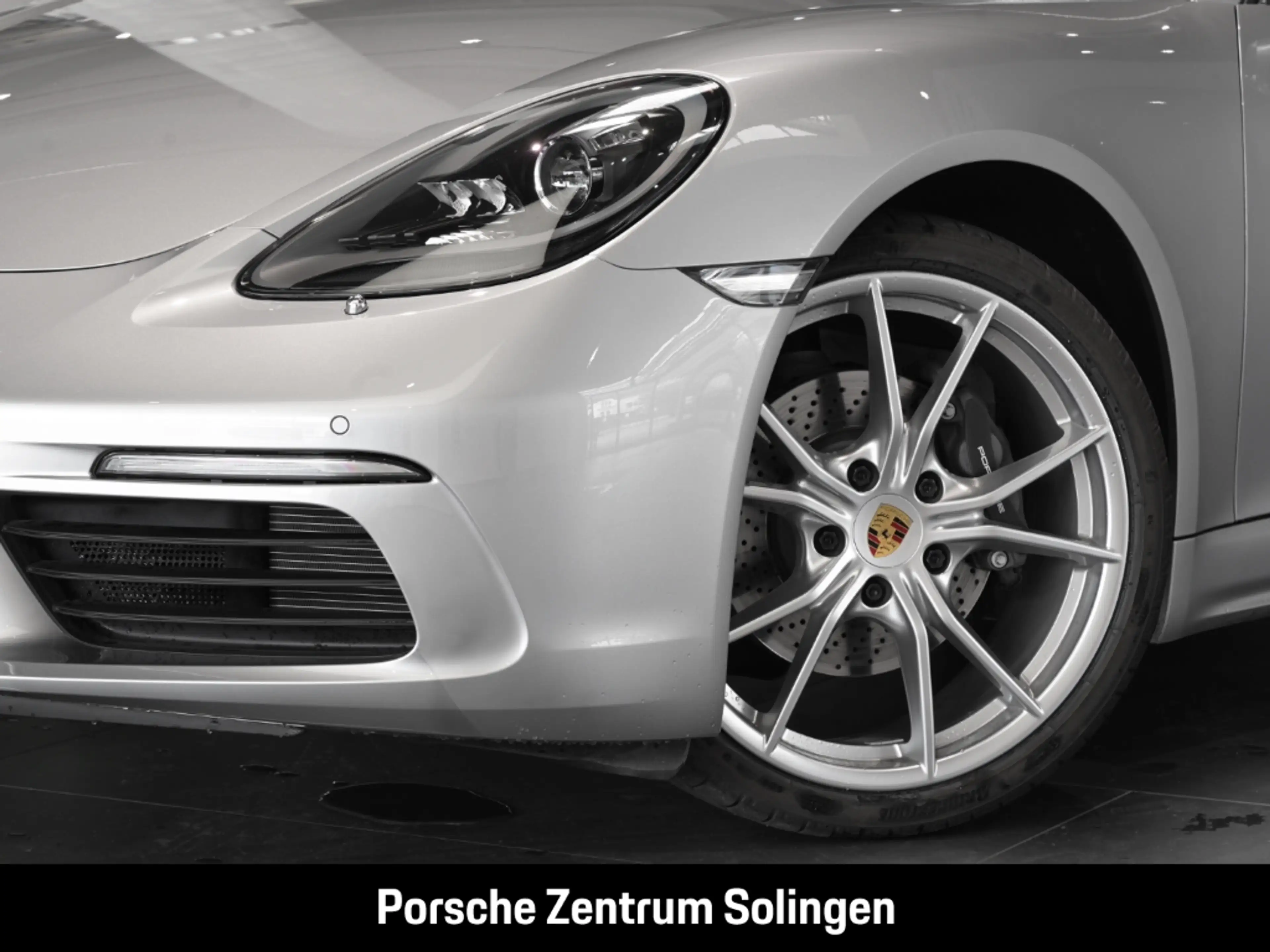 Porsche Boxster PDK 20'' AppleCarPlay Rückfahrkamera 64l — photo 7