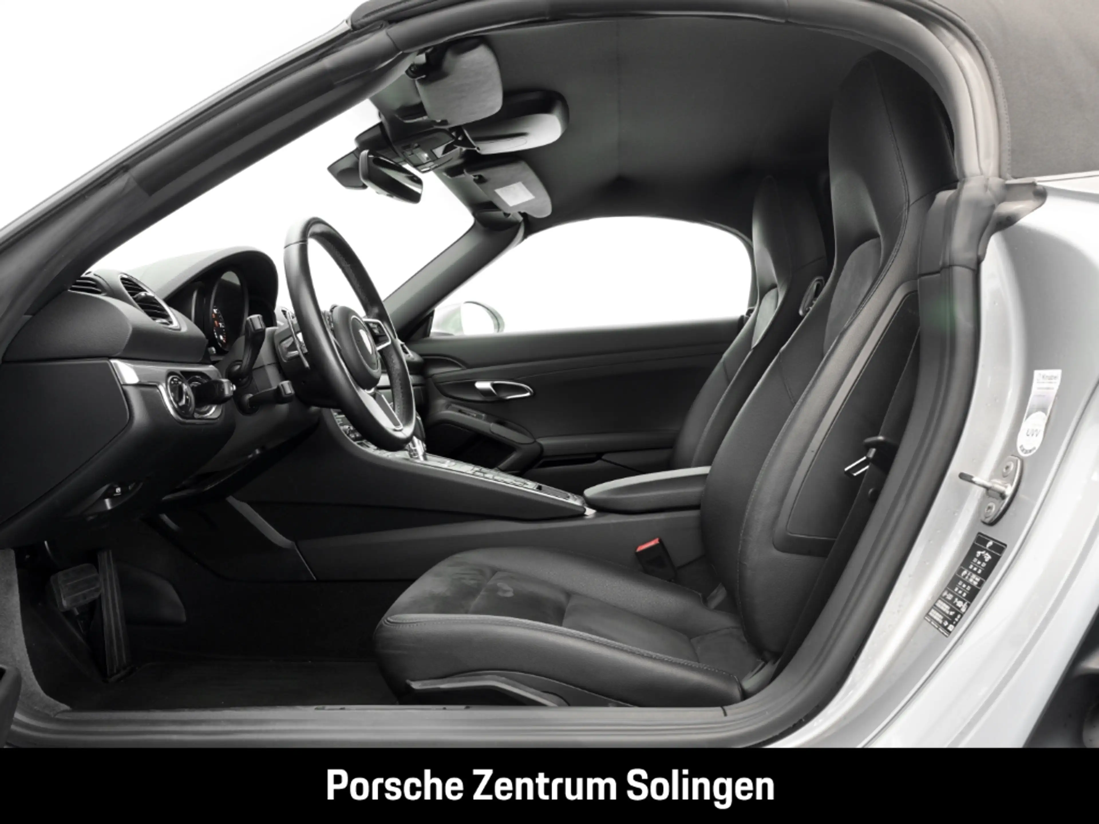 Porsche Boxster PDK 20'' AppleCarPlay Rückfahrkamera 64l — photo 12