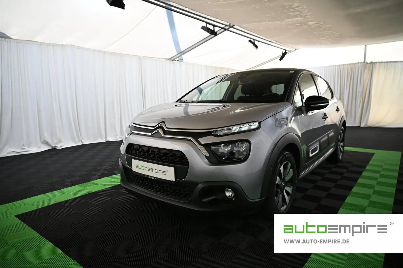 Citroen C3 1.2 PT 110 Shine LED/NAVI/T-WINKEL/KEYLESS/16 Gris - 1