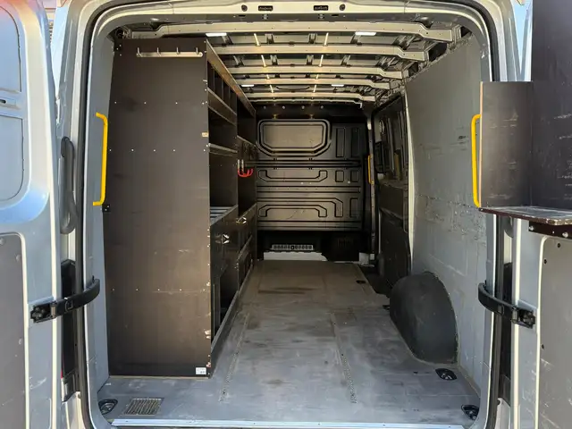 Volkswagen Crafter view 5