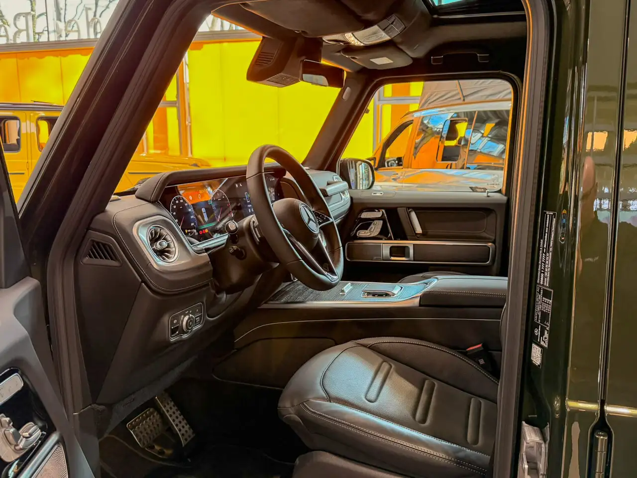Mercedes-Benz G 450 G 450 d PROFESSIONAL OLIV Night adaptive Dämpfer 15