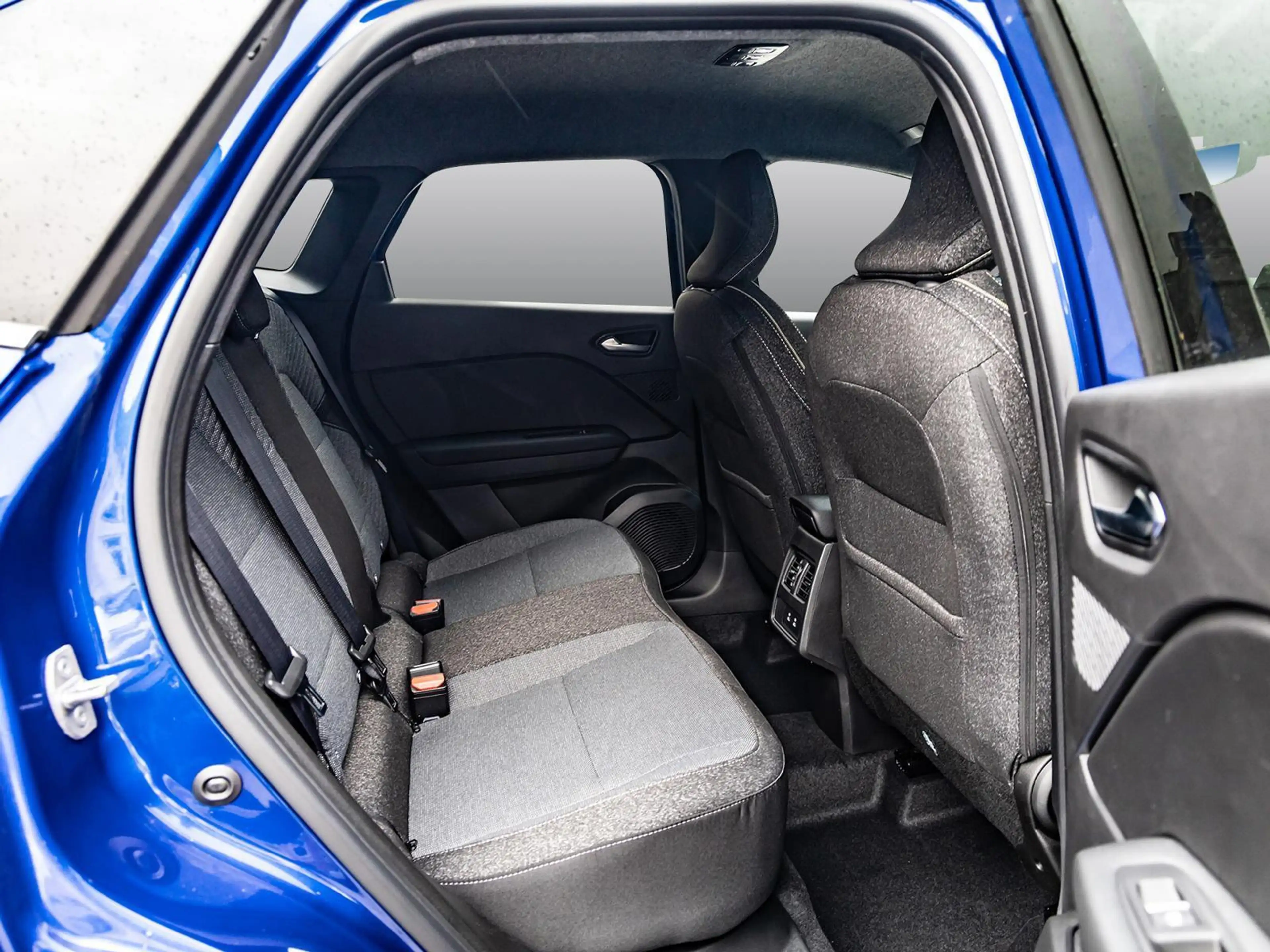Renault Symbioz Techno Mild Hybrid 140 EDC NAVI SHZ PDC — photo 6